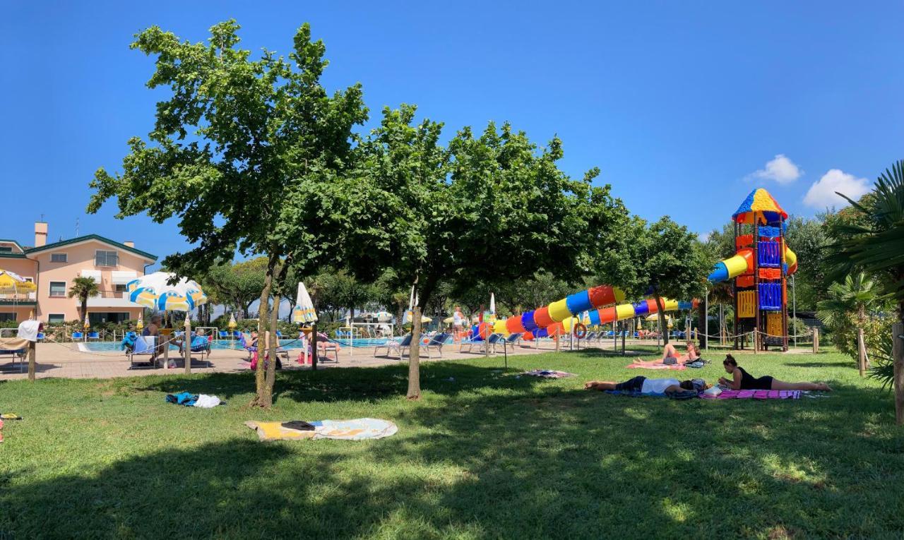 Camping Parco Capraro Lido di Jesolo Exterior foto